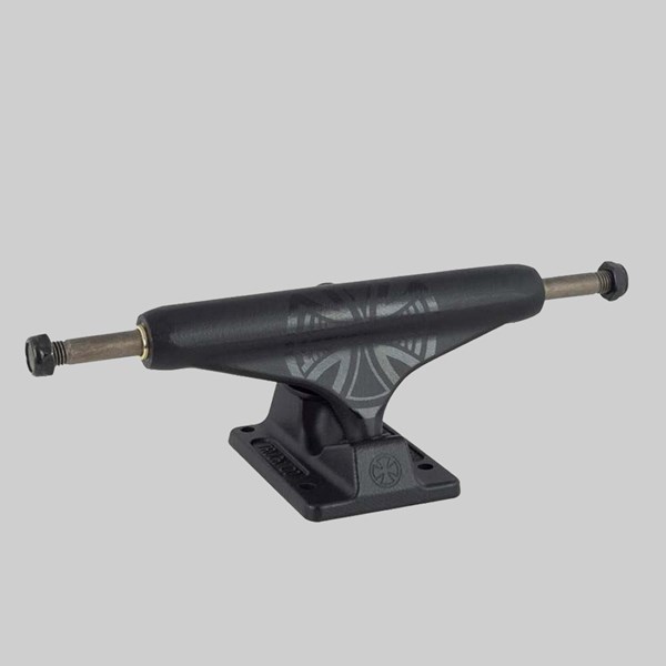 INDY TRUCKS STAGE 11 BLACK OUT TC 144 BLACK 